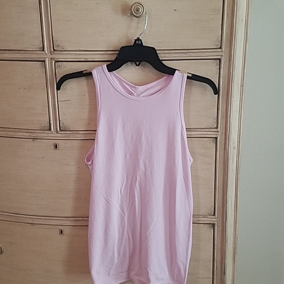 Top - Picture 1 of 2